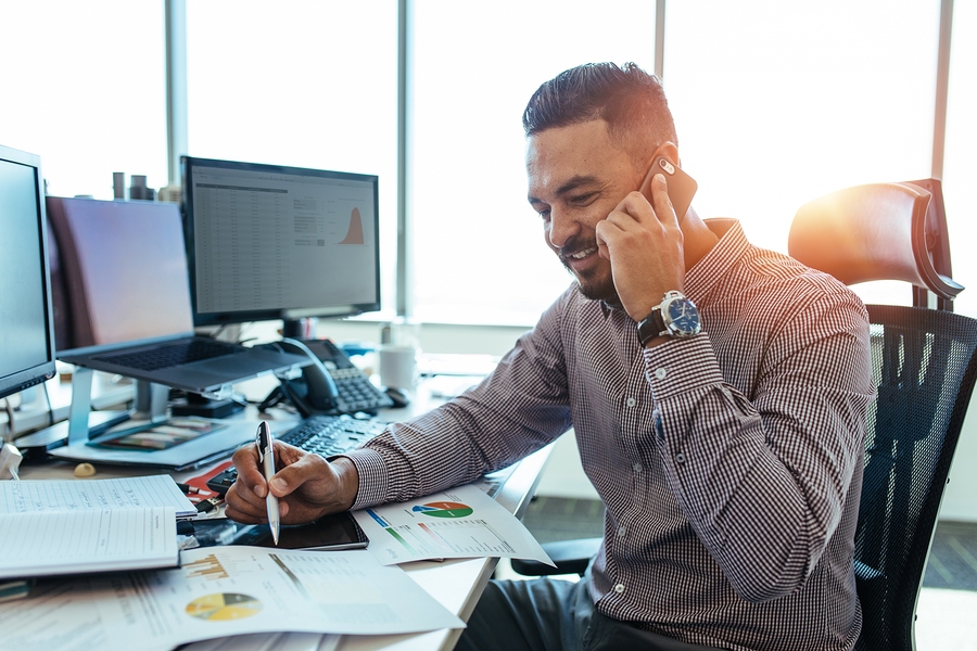 One office phone etiquette tip is to introduce yourself first.